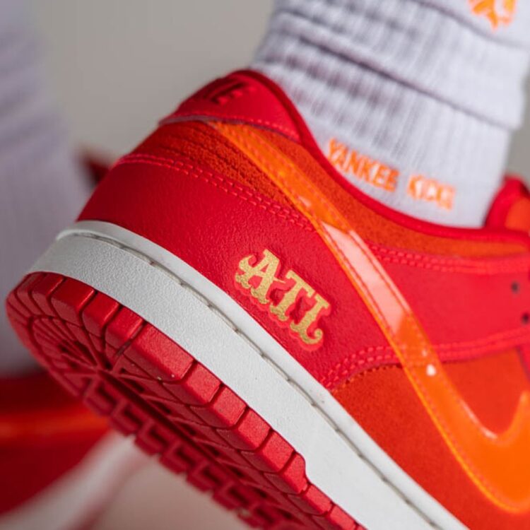 Nike Dunk Low 