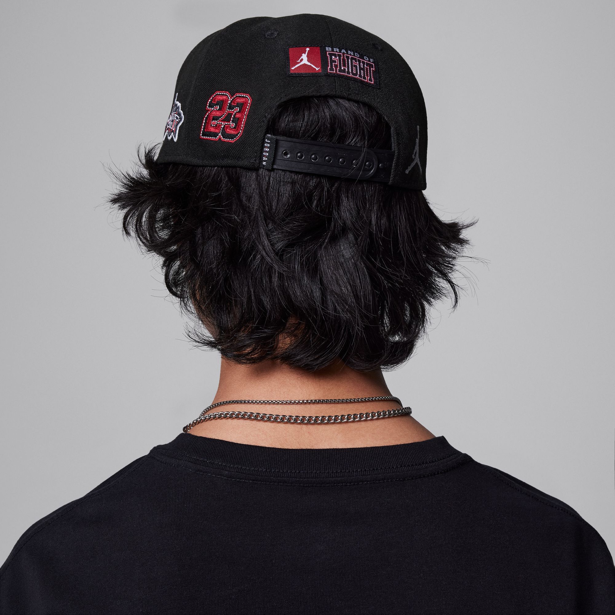 GADID ANONIEM JUDE⁄BLACK キャップ
