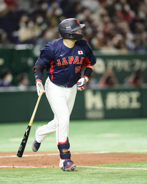 侍ジャパン逆転で強化試合2連勝！「村上様」村上宗隆は2打席連続HR