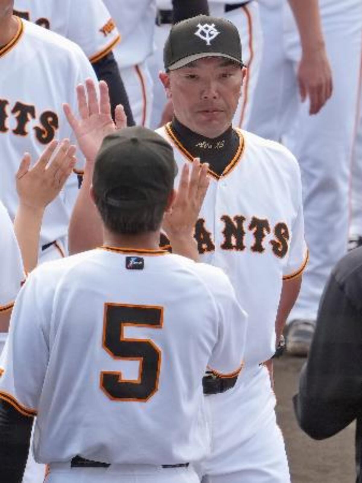 巨人、那覇キャンプ打ち上げ 競争激しく、熱気あふれる｜【西日本新聞me】