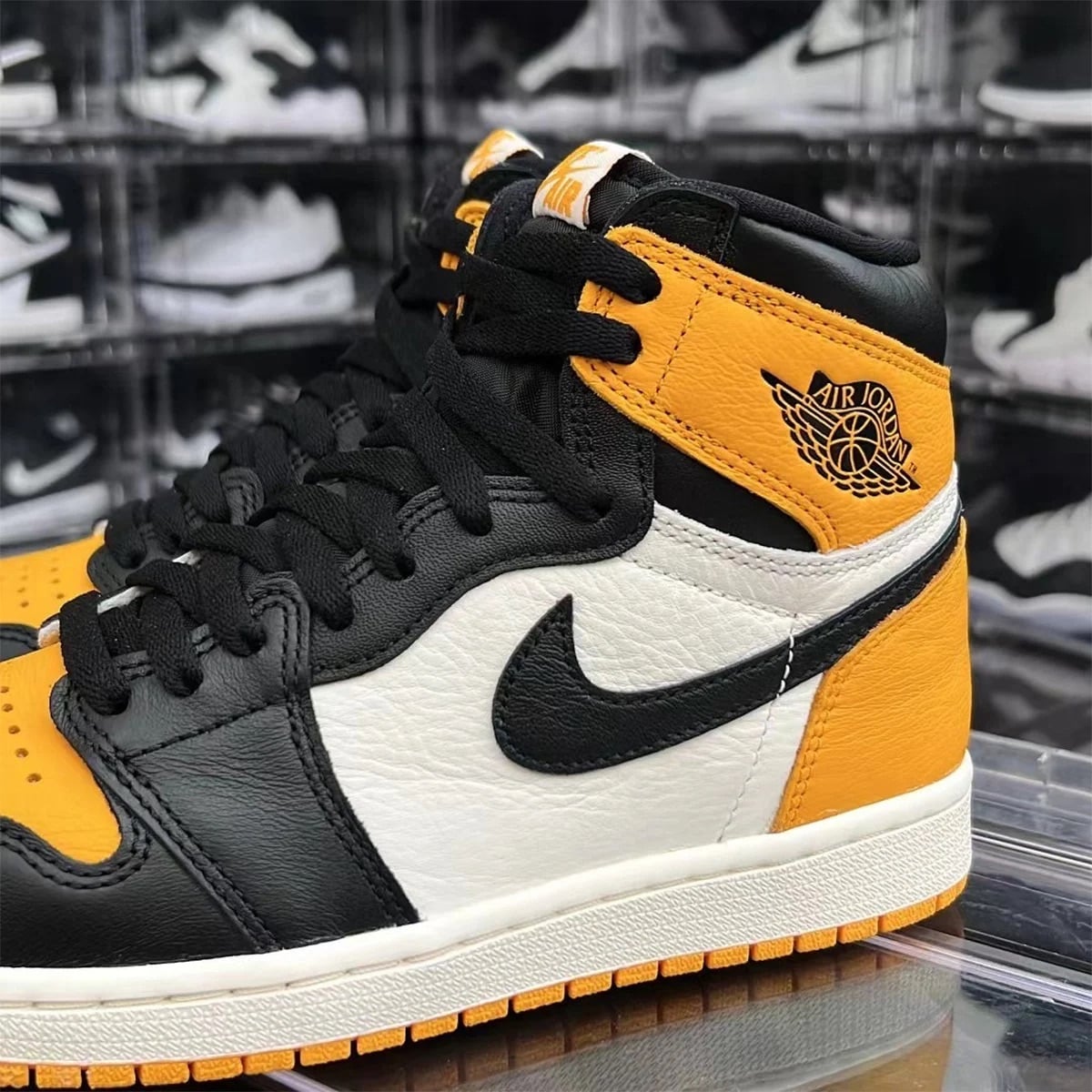 Air Jordan 1 Yellow Toe Taxi 555088-711 2022 Release Date Info