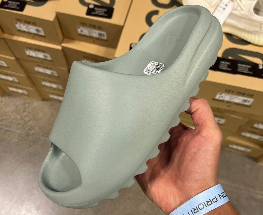 adidas Yeezy Slide Salt ID5480 | SneakerFiles