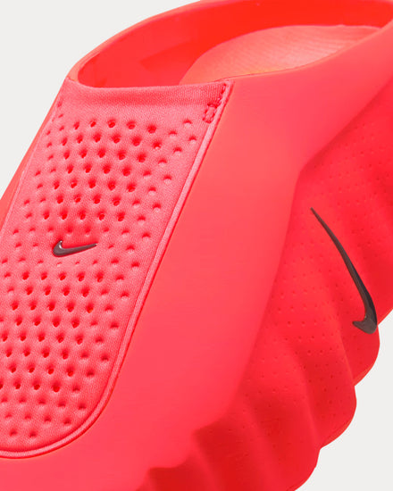 Nike Women's Mind 001 Solar Red / Hyper Crimson / Black / Chrome Mules