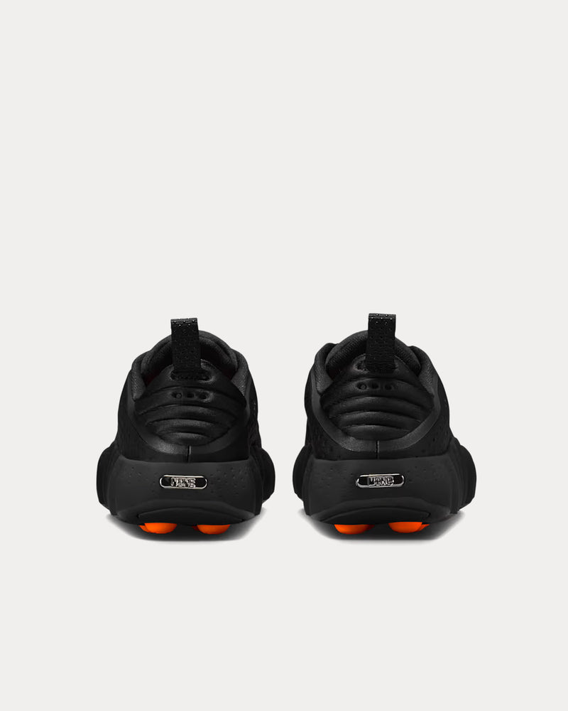 Nike Men's Mind 002 Black / Hyper Crimson / Hyper Crimson / Chrome