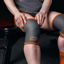Forge ウェイトリフティングニースリーブ | SBD Apparel Japan
