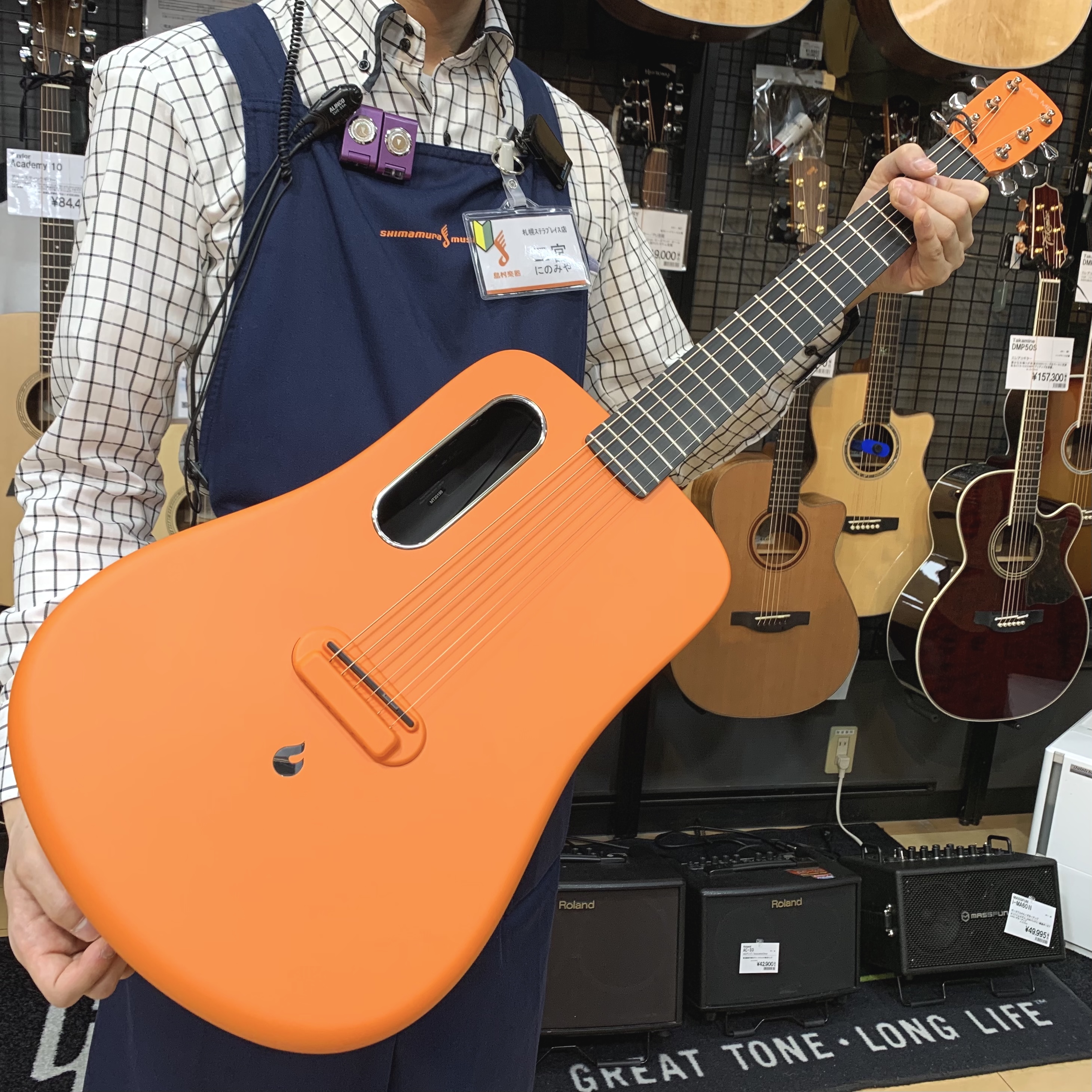 カラフルでかわいいミニアコースティックギター、LAVA Music LAVA ME 2