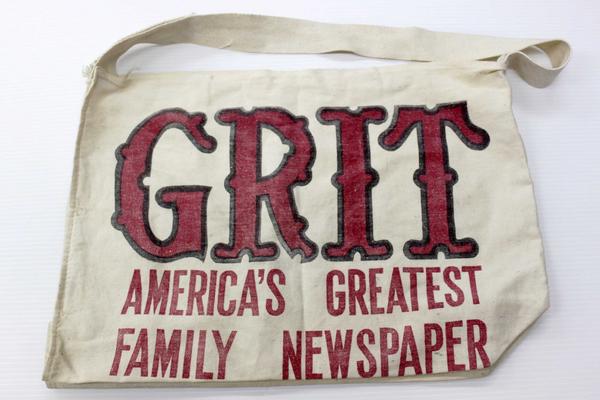 ビンテージ GRIT 染み込みプリント ニュースペーパーバッグ