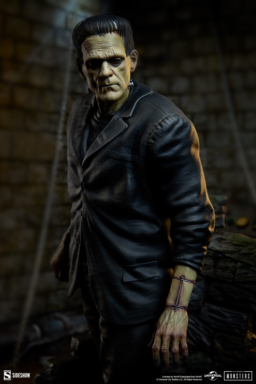 Frankenstein Premium Format™ Figure by Sideshow Collectibles