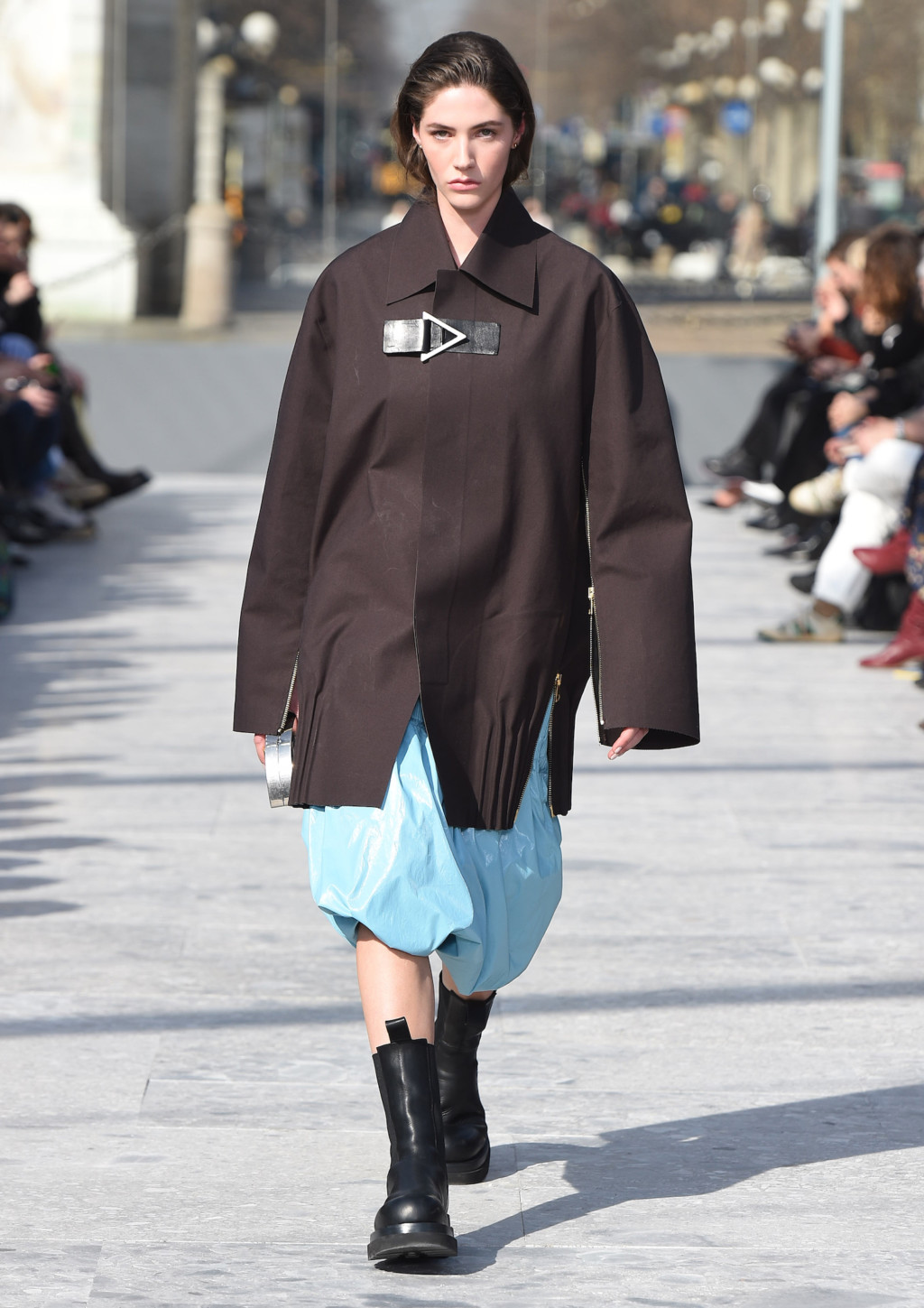 Bottega Veneta's new director Daniel Lee gave us strong old Céline