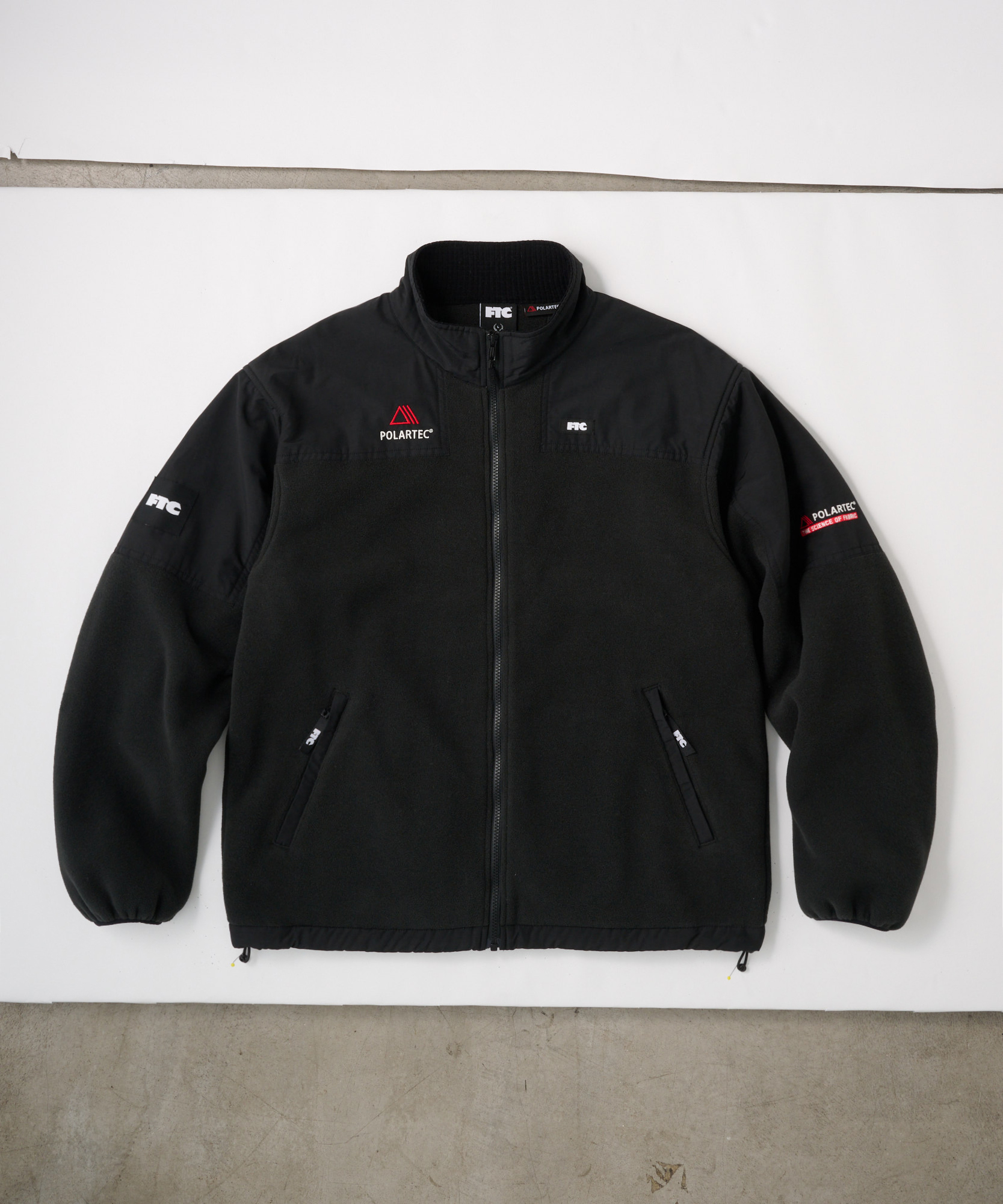 FTC SMALL BOX LOGO ZIP UP HOODY ストリート・サーフブランドアイテム