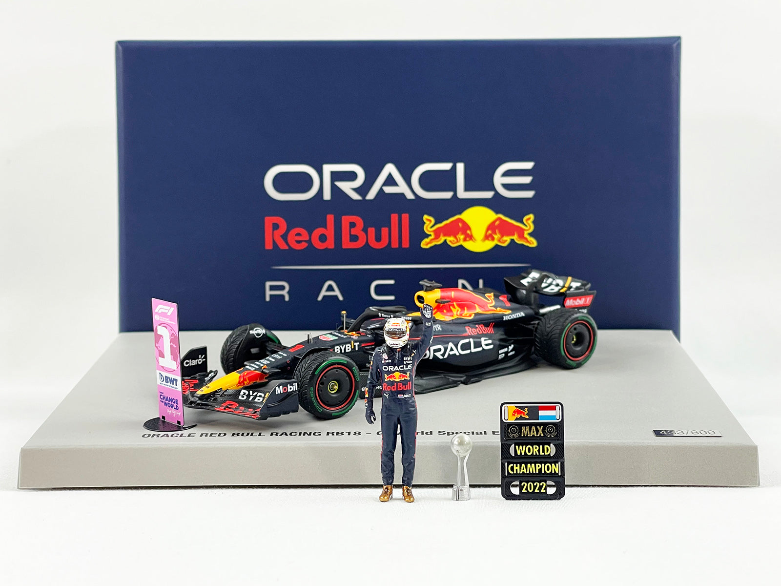 2022 F1 World Champion #1 Max Verstappen Red Bull RB18 Japan GP 1