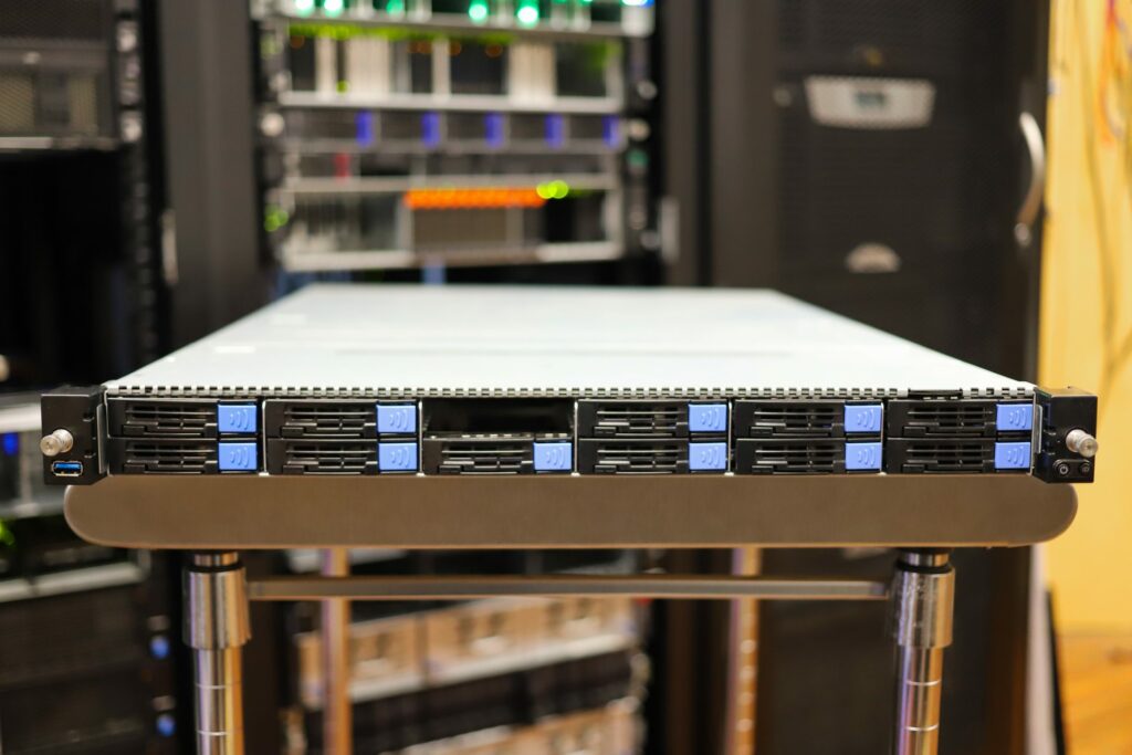 TYAN Transport CX GC68A-B8036 Server Review - StorageReview.com