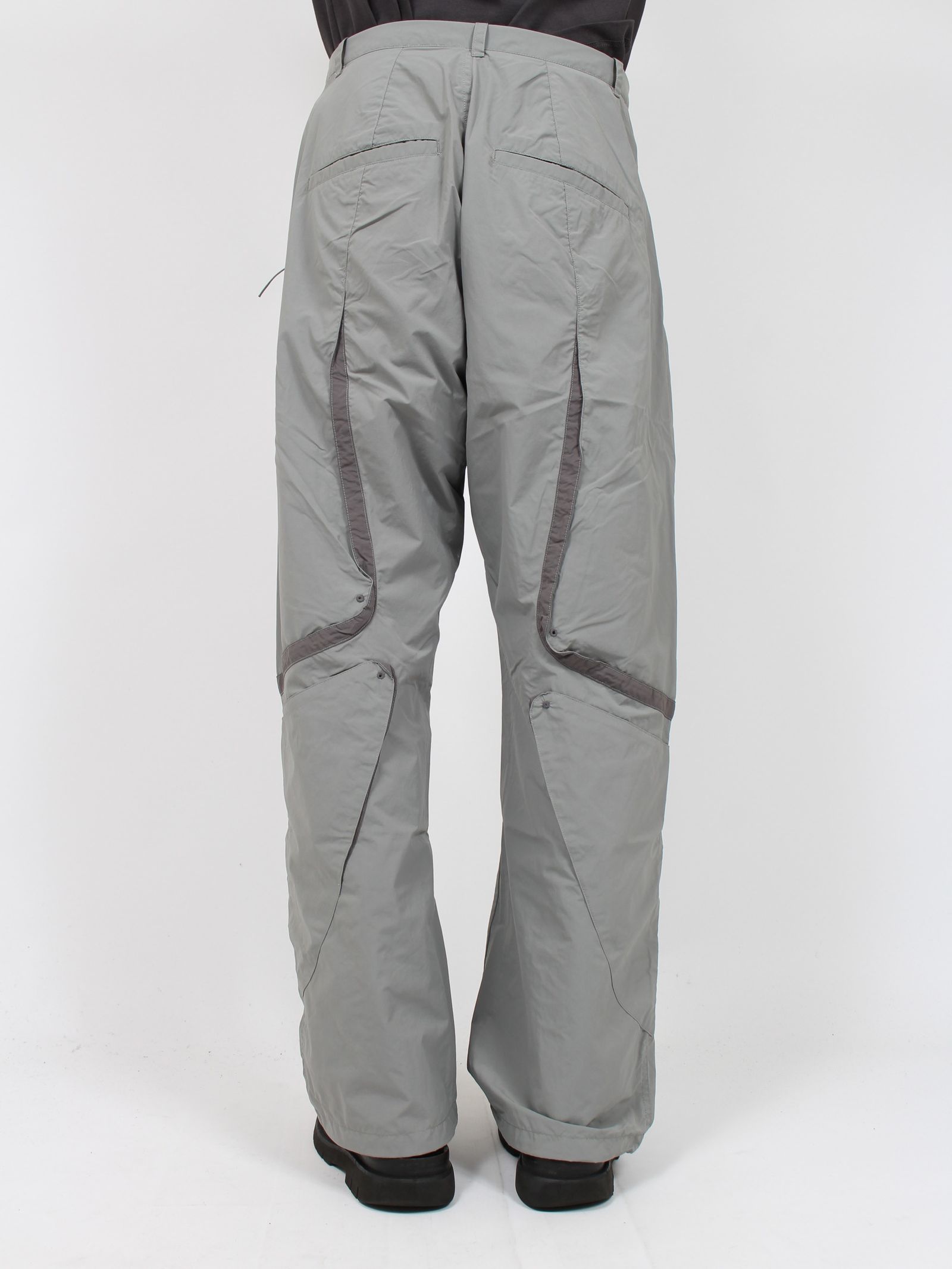 SANSANGEAR】サンサンギア ナイロンパンツ テック 24ss SANSANGEAR