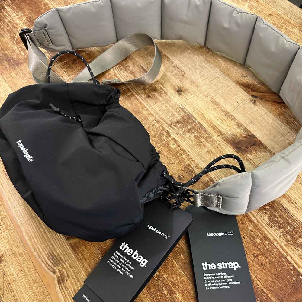 topologie reversible bucket black and puffer strap moss – www