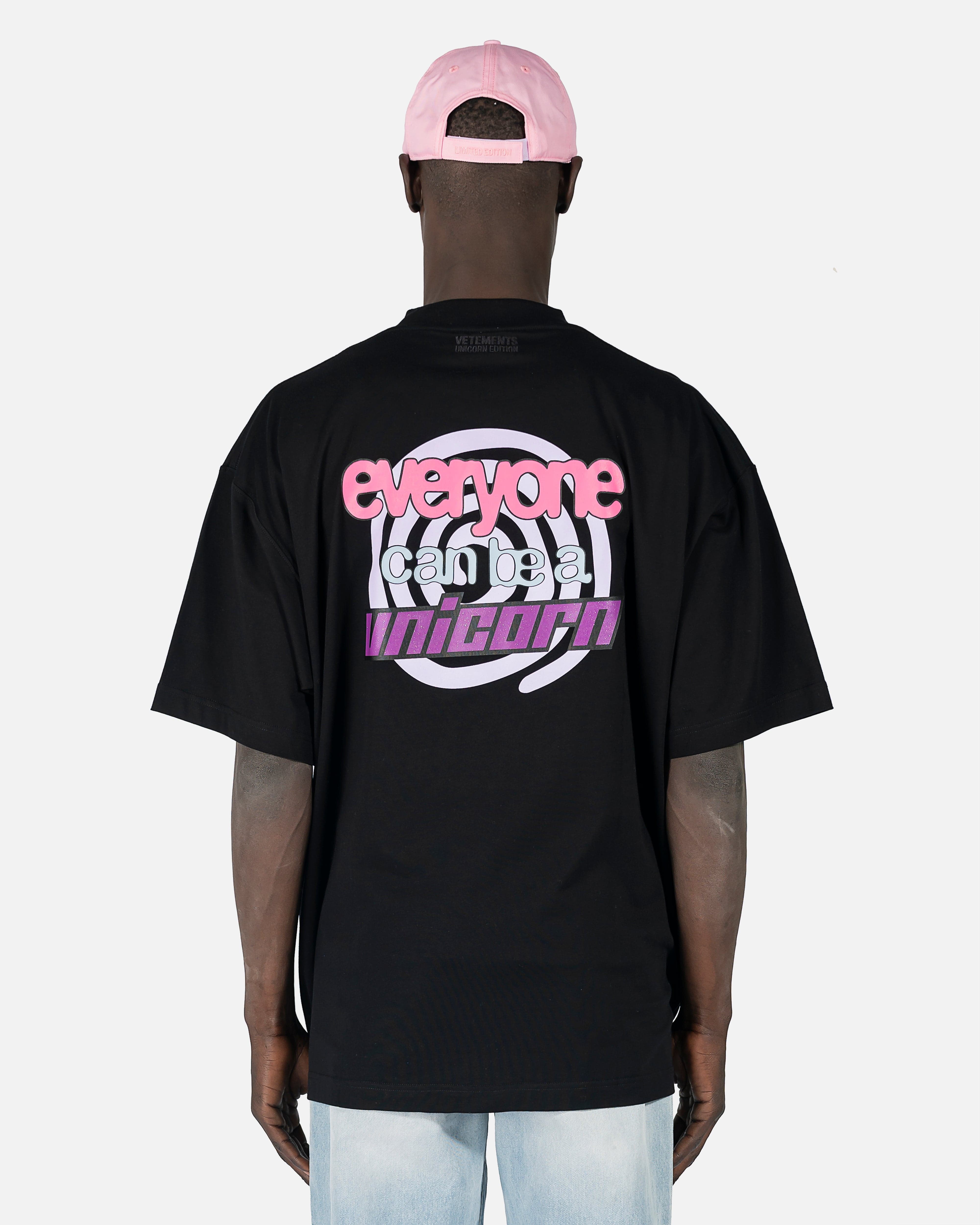 Everyone Can be a Unicorn T-Shirt in Black – SVRN
