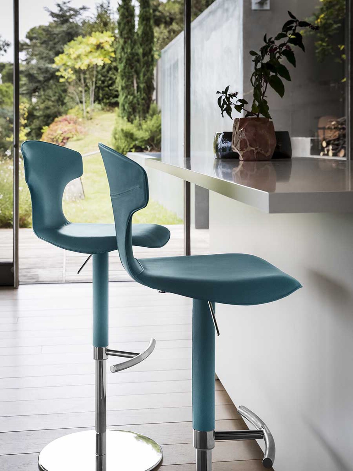 Montera | Column base stool - Roberto Lazzeroni