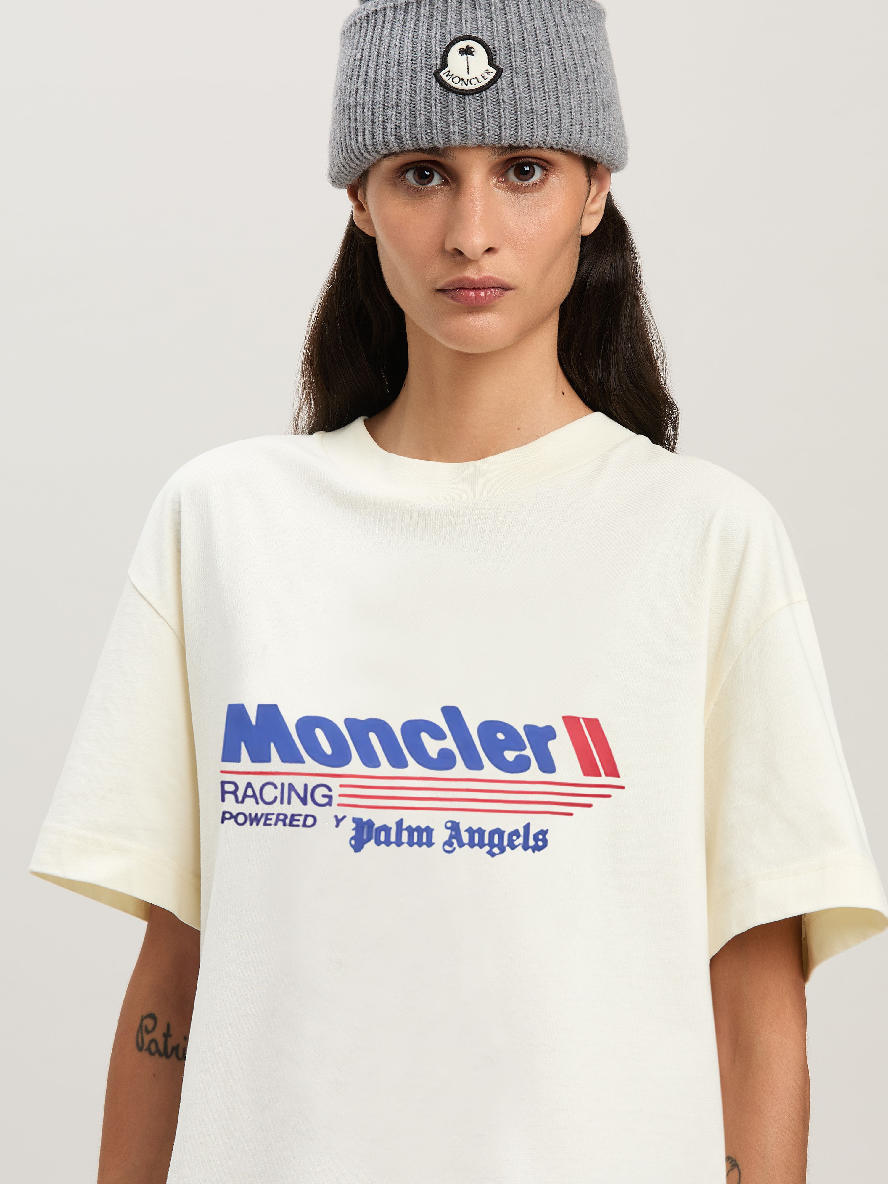 PAXMONCLER_SS LOGO T-SHIRT in WHITE - BLUE | Palm Angels®