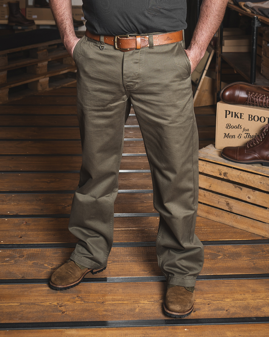 1940 Service Chino Green – Classic Military Inspired Cotton Pants