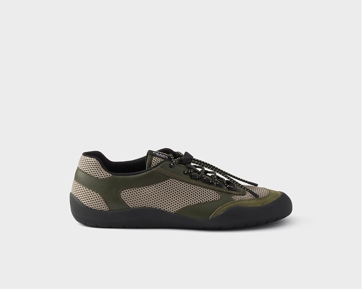 ホワイト プラダ ダウンタウン ボールド レザー スニーカー | PRADA