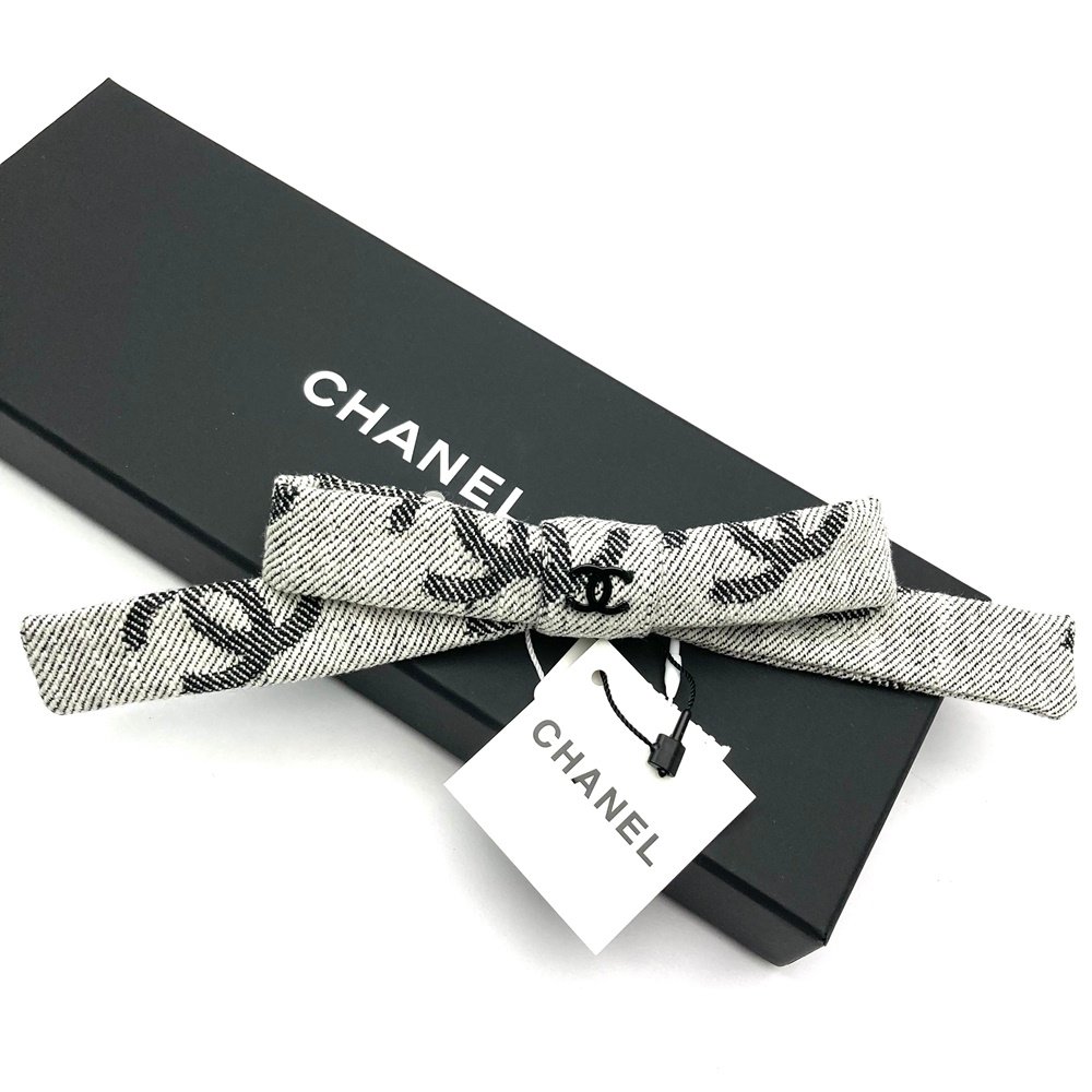 CHANEL シャネル ボウバレッタ バレッタ 22S グレー系色 コットン ココ