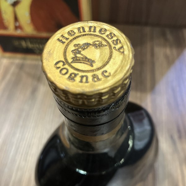 ヘネシー XO グリーンボトル 金キャップ 箱付》お買取価格のご紹介