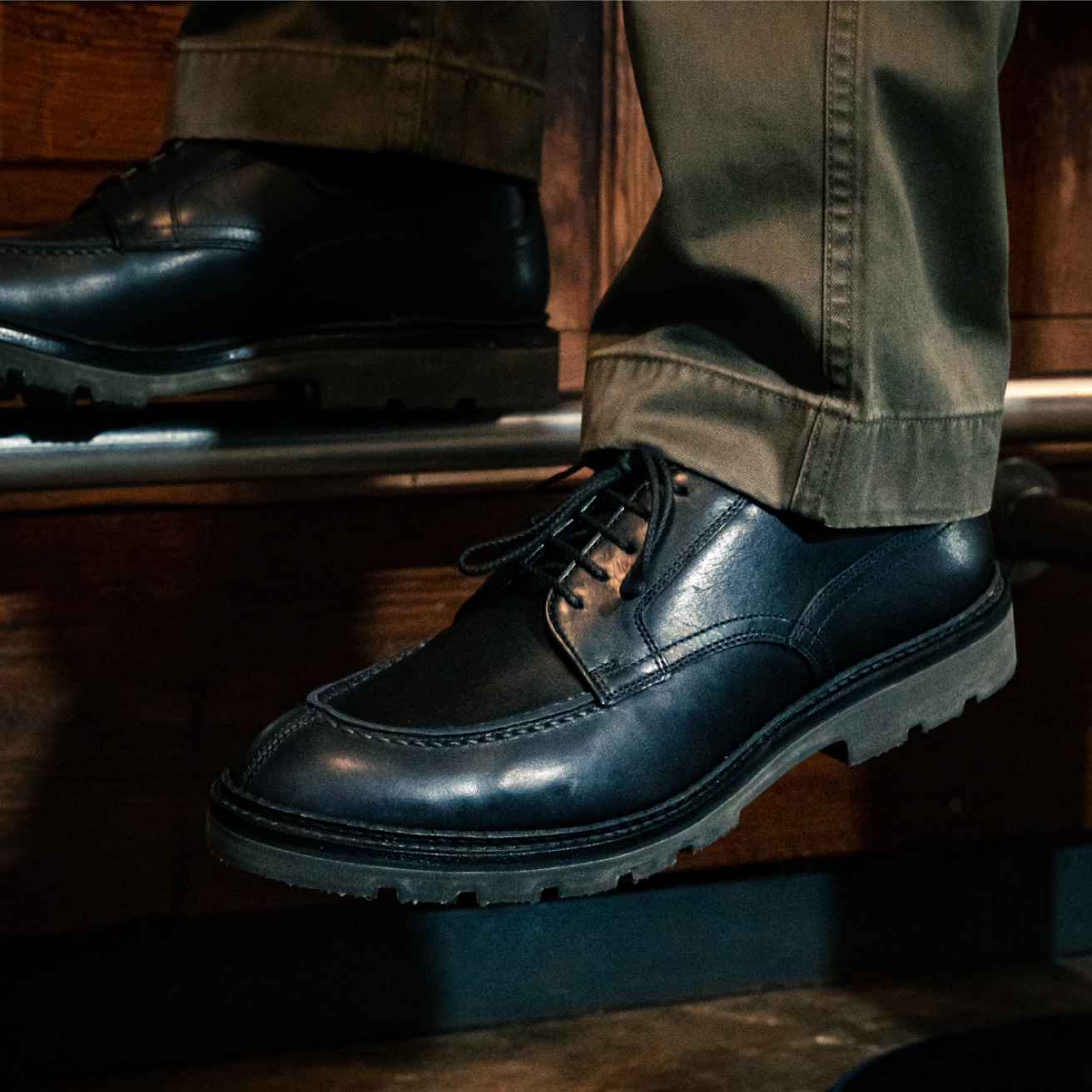 SHETLANDFOX｜2022 FALL ＆ WINTER SEASON LOOK | 株式会社リーガル