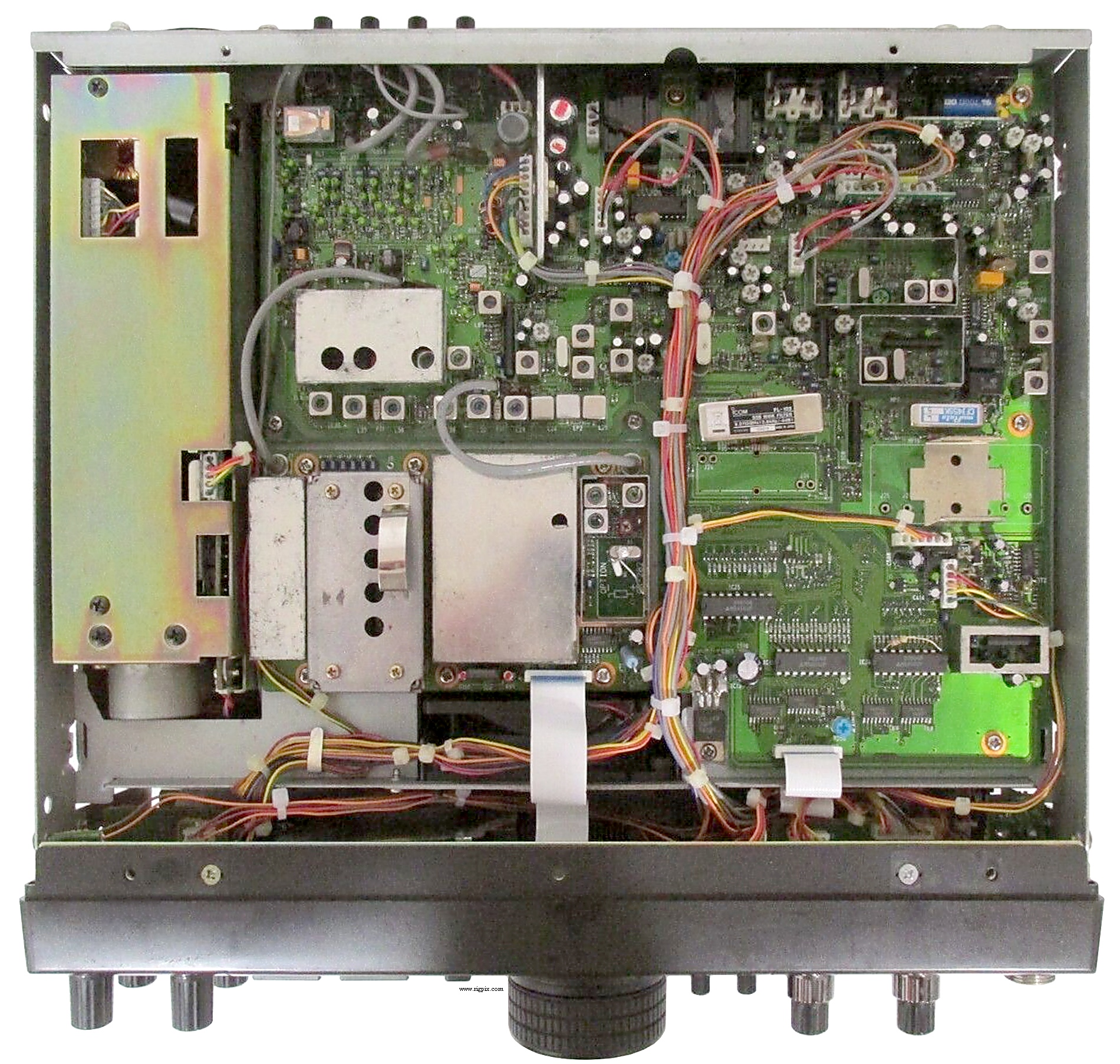 RigPix Database - Icom - IC-736