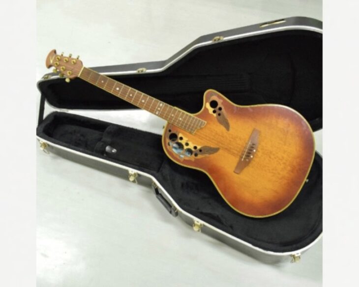 Ovation Celebrity Deluxe CS257 ｜骨董品買取 緑和堂