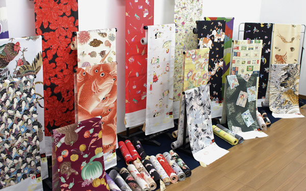 wabitasブログ » Blog Archive » 岡重の長襦袢展を店舗で開催：受付開始