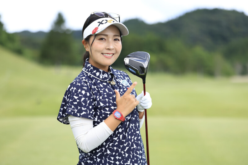 女子プロ3人のセッティングを紹介！ウッド8本が入っているってマジ