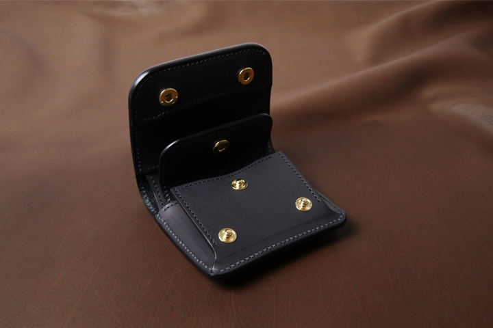 A story about CHAMONT's French Saddle Series.※こちらは海外のお客様