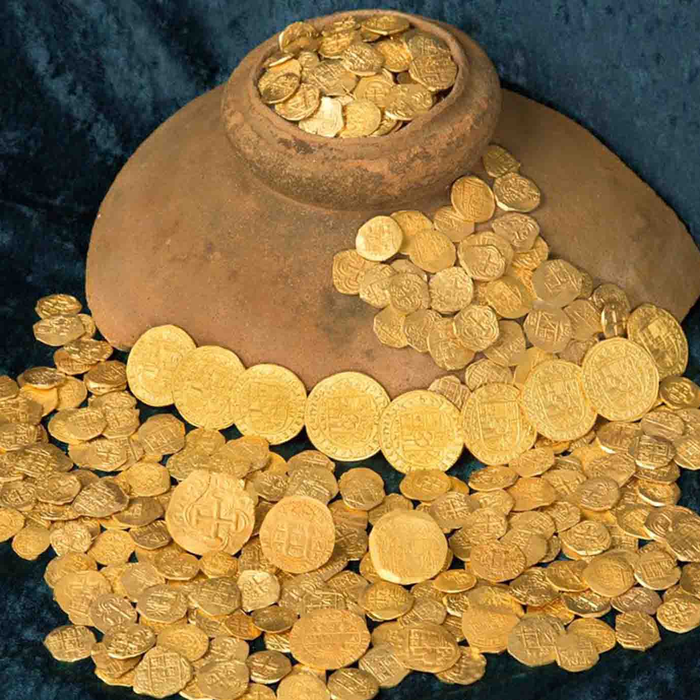 ☆メキシコ 2エスクード金貨 （沈没船の財宝・1715） 6.8g 1714 MS63