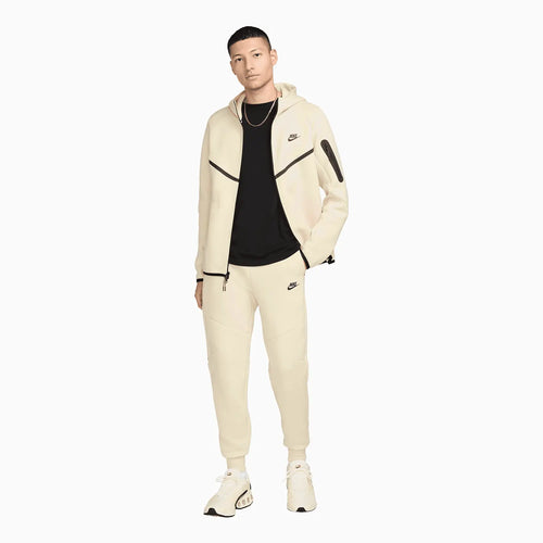 nike-mens-sportswear-tech-