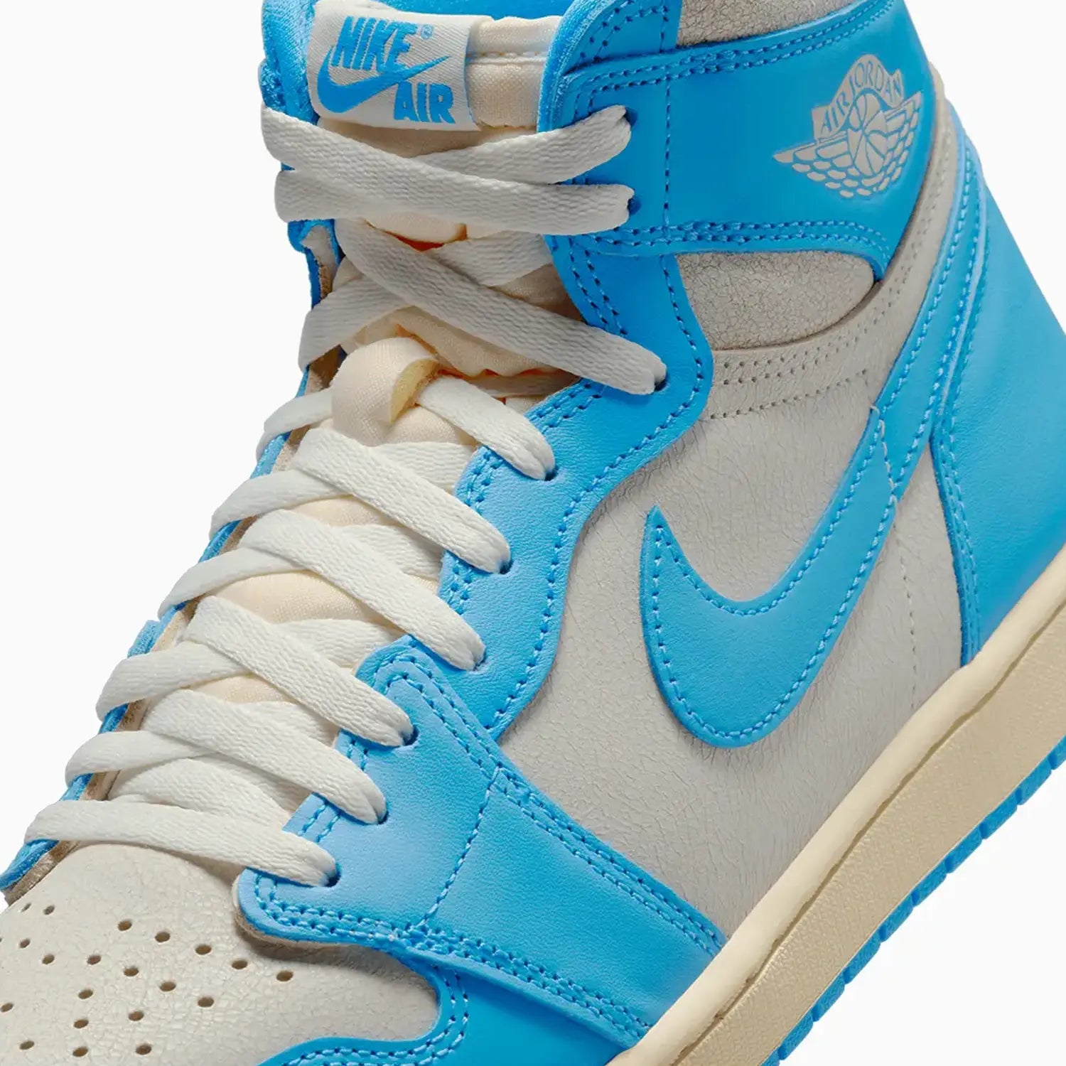 Jordan Men's Air Jordan 1 Retro High OG UNC Reimagined