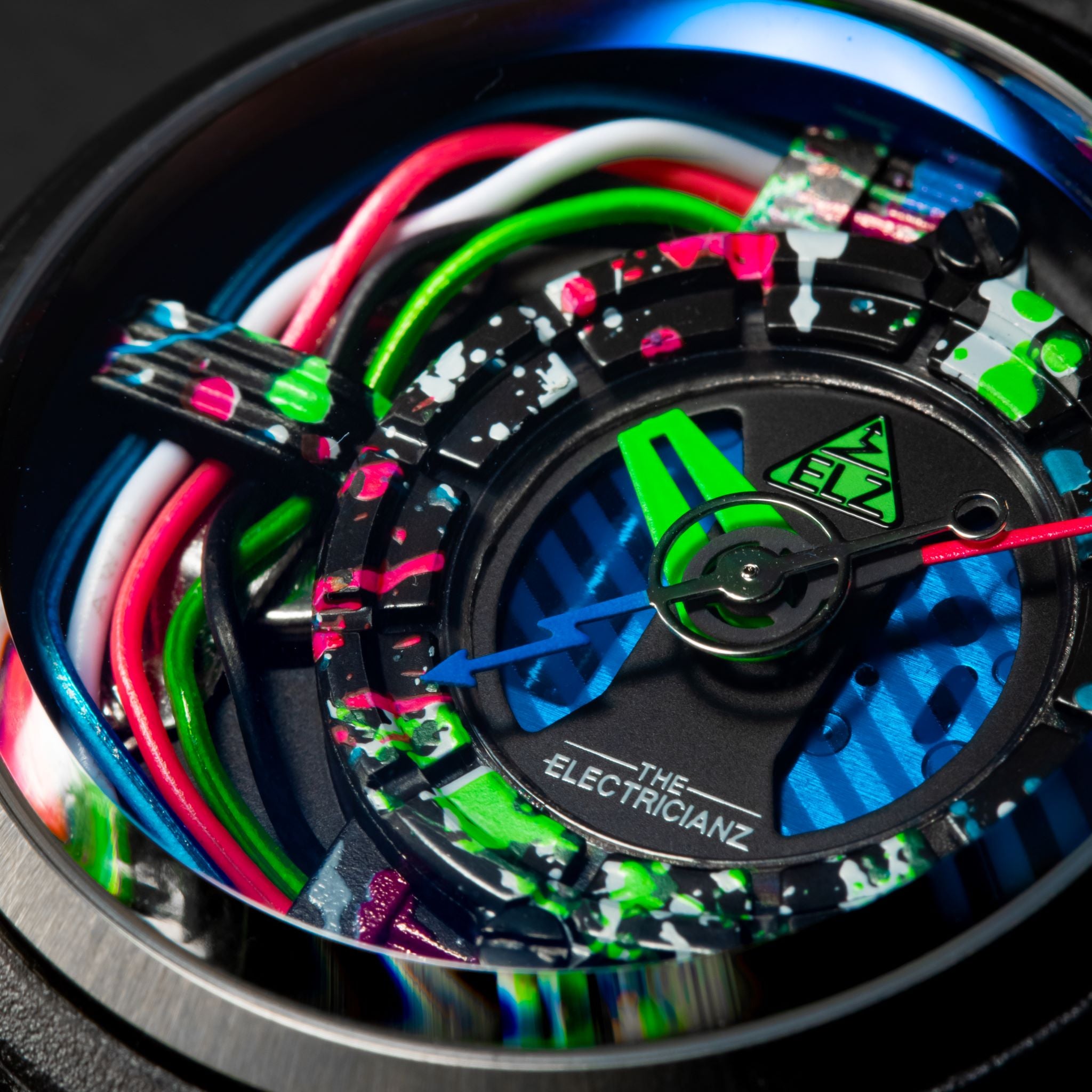 The Neon Z Black & White - ARTY EDITIONS – THE ELECTRICIANZ