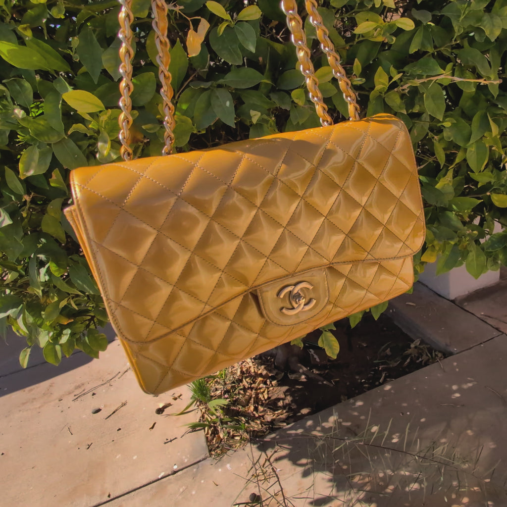 Chanel Vintage Classic Quilted Patent Single Jumbo Flap Bag