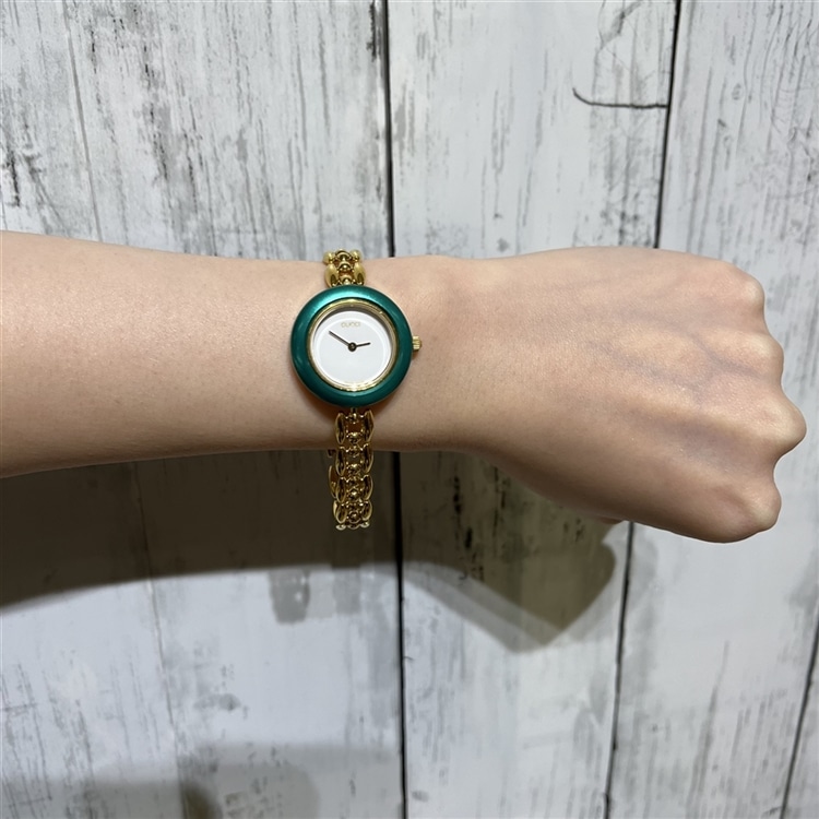 1円 グッチ 腕時計 11/12 レディース クォーツ 金色系 中古｜GUCCI