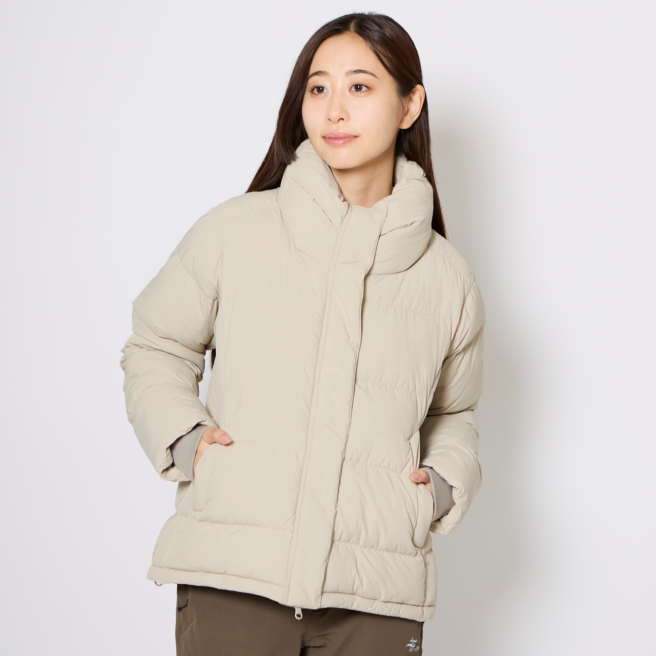 マイクロパフボリュームネックジャケット(Women's) | Foxfire ブランド