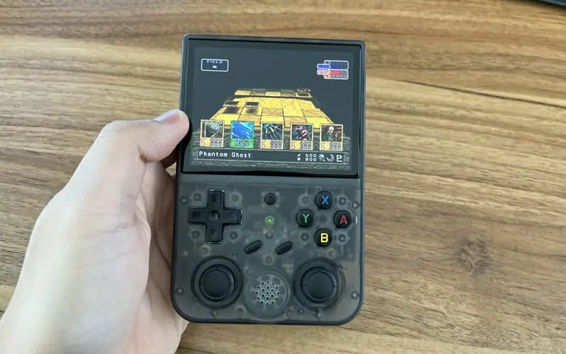 ANBERNIC RG353VS』レビュー | 手のひらサイズでPSPなどの3Dタイトルを