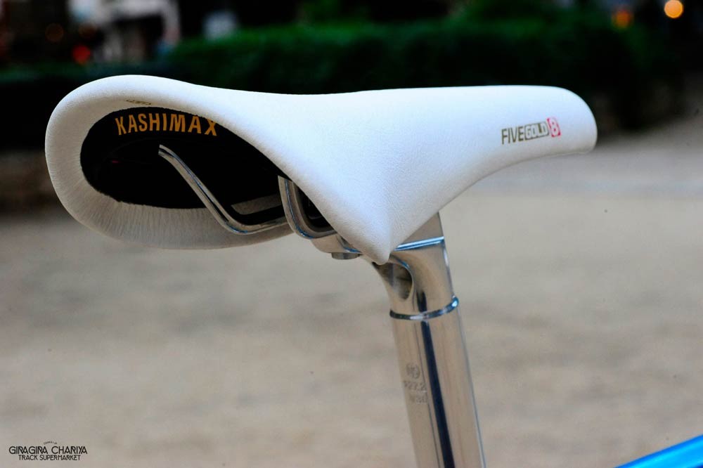 Kashimax Five Gold 8P Keirin Track Saddle (NJS) - Saddles