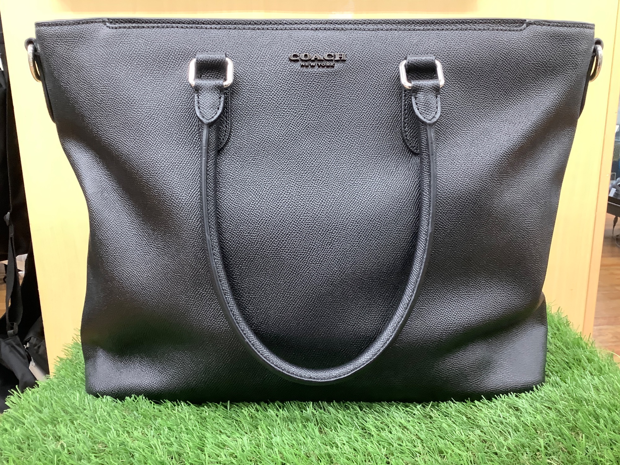 COACH（コーチ） トートバッグ C2842 をご紹介いたします!!｜2024年07
