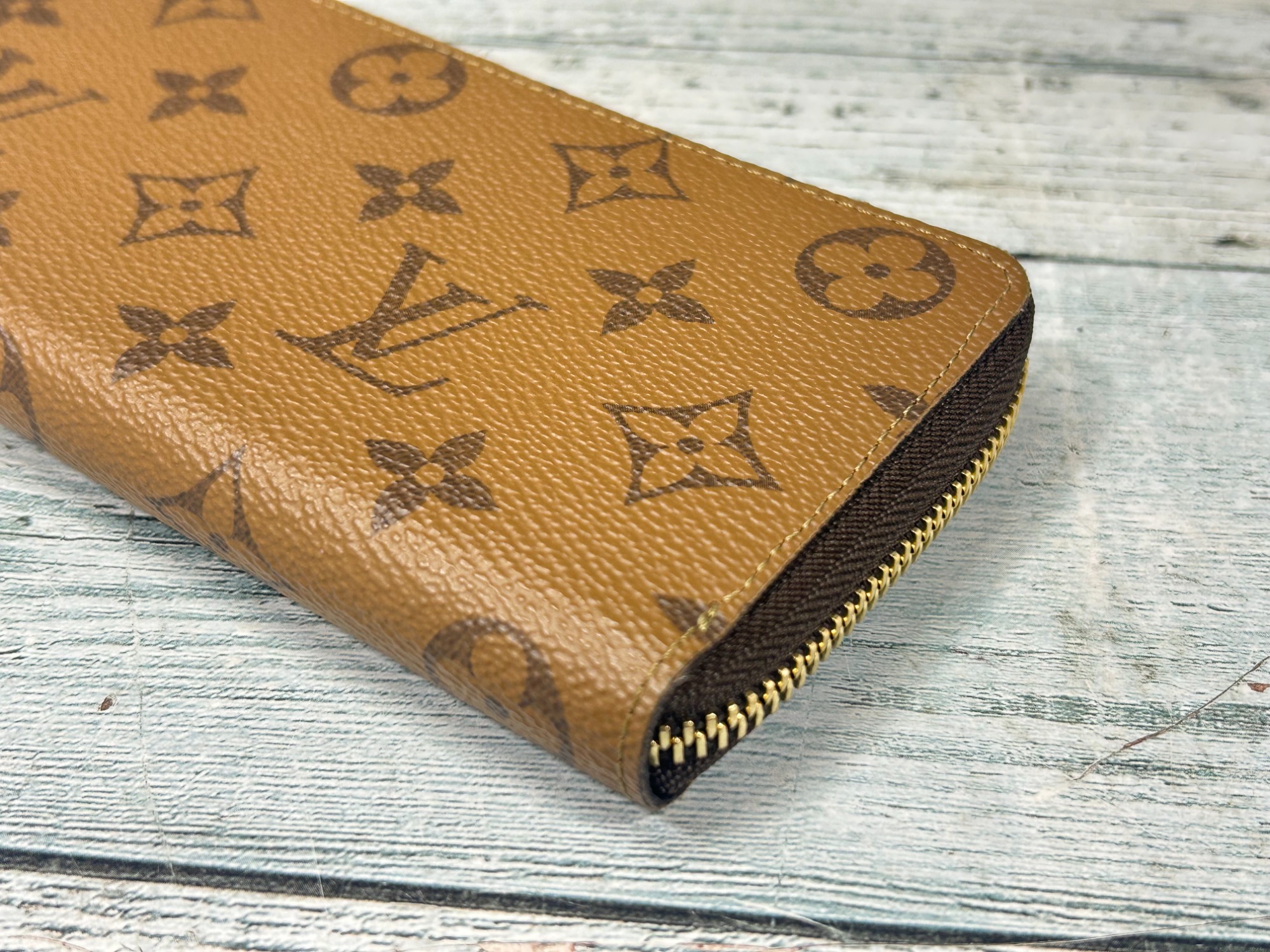 スマホで購入】LOUIS VUITTON(ルイ・ヴィトン) ポルトフォイユ