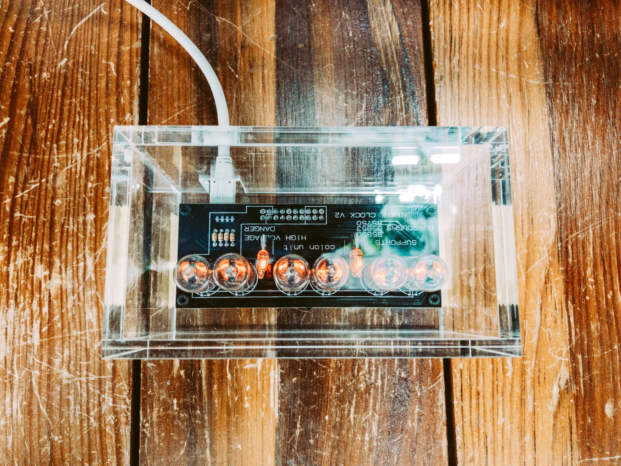 re-electronics ニキシー管時計 NIXIE CLOCK V2 買取入荷しました