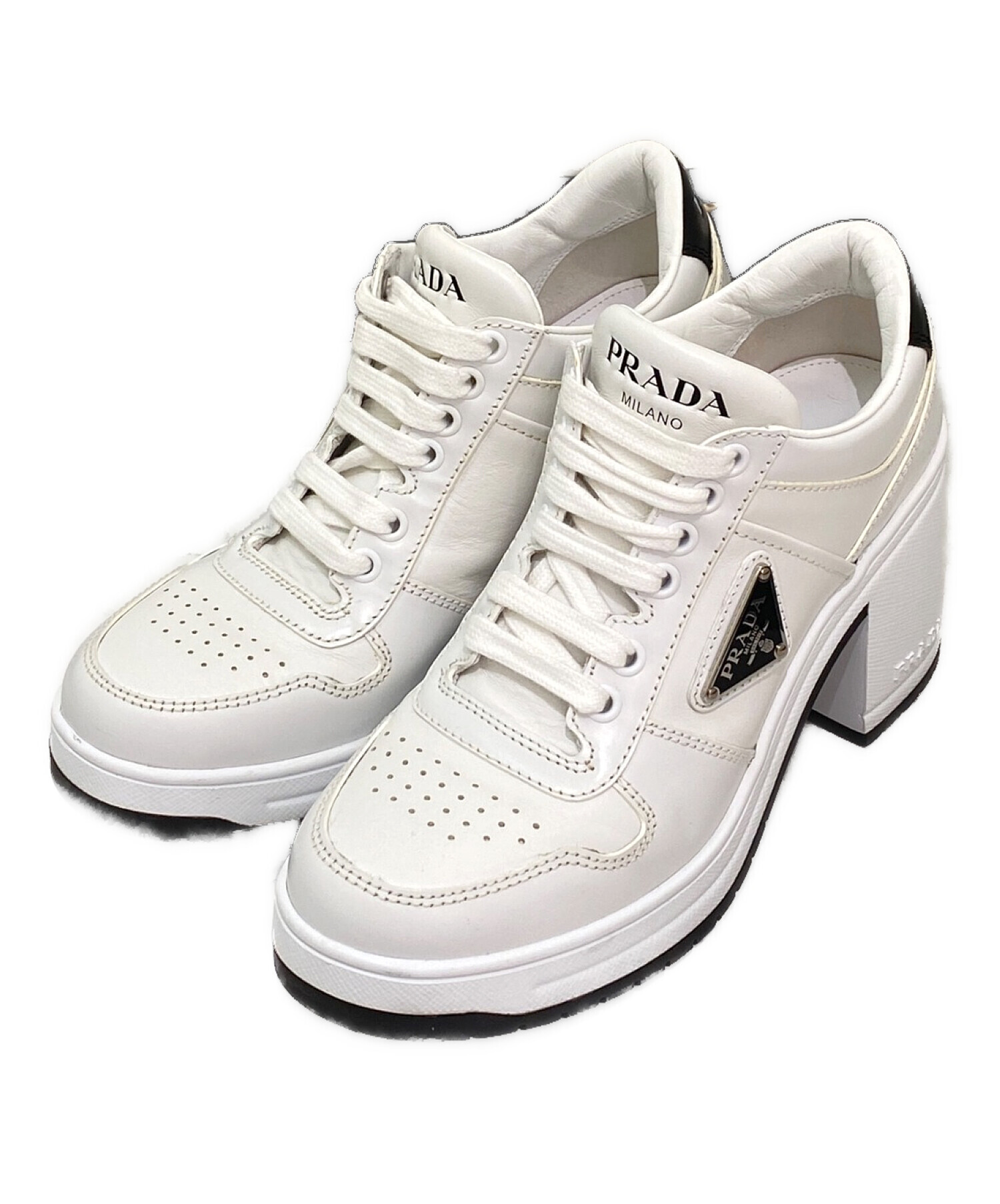中古・古着通販】PRADA (プラダ) レザーヒールスニーカー ホワイト