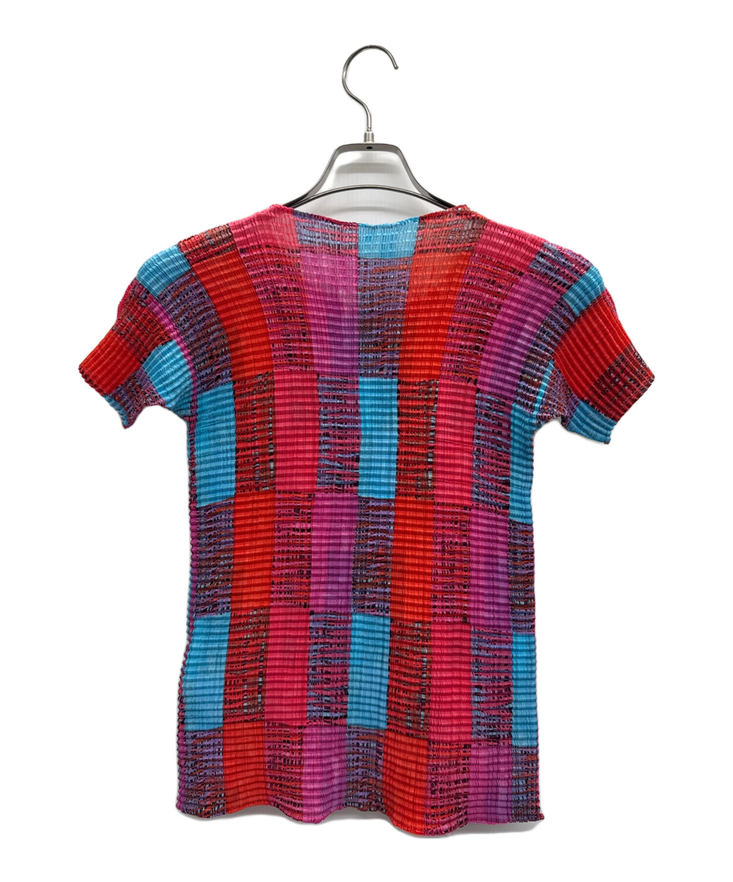 中古・古着通販】ISSEY MIYAKE (イッセイミヤケ) 半袖ブラウス レッド