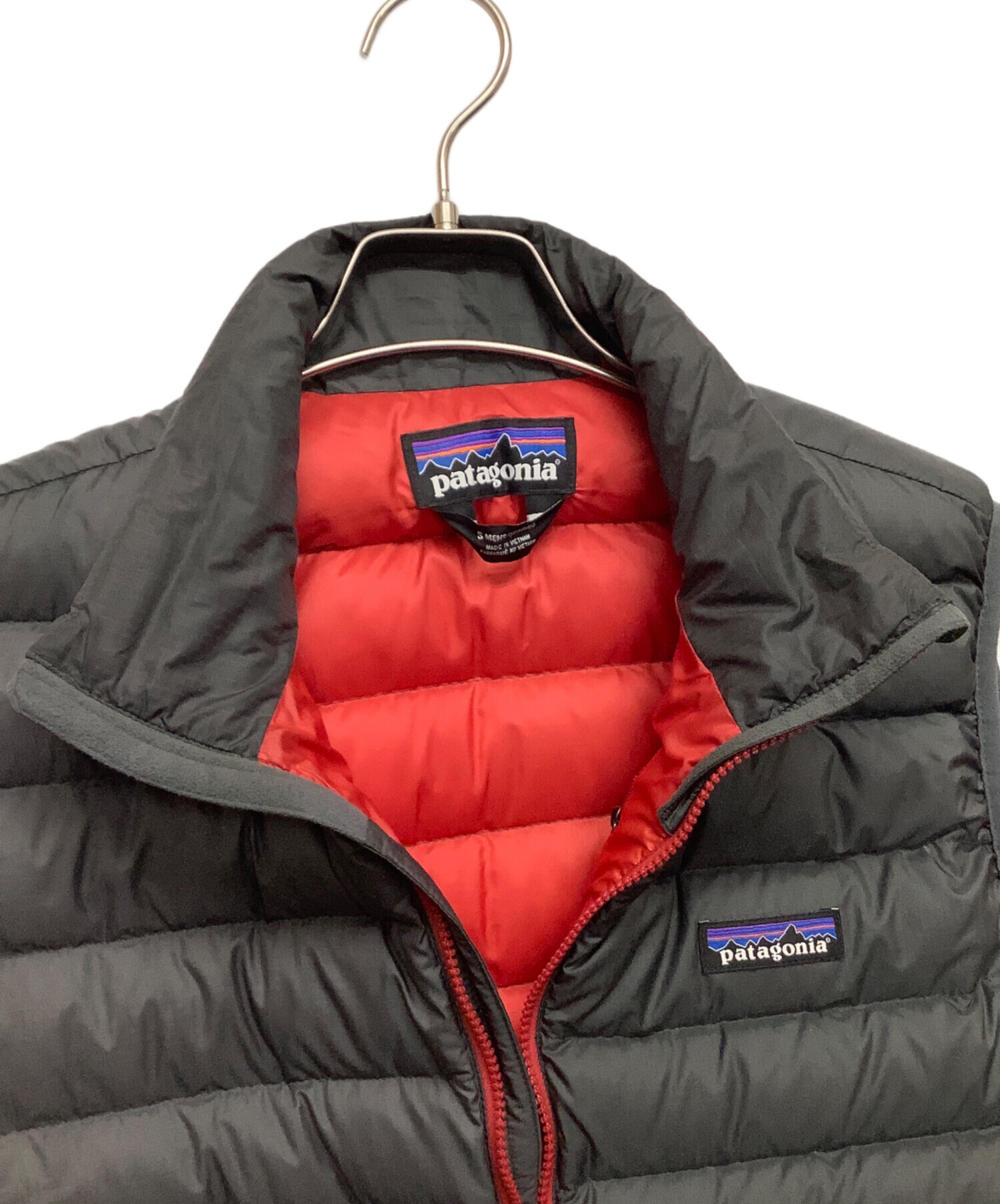 中古・古着通販】Patagonia (パタゴニア) ダウンベスト グレー サイズ