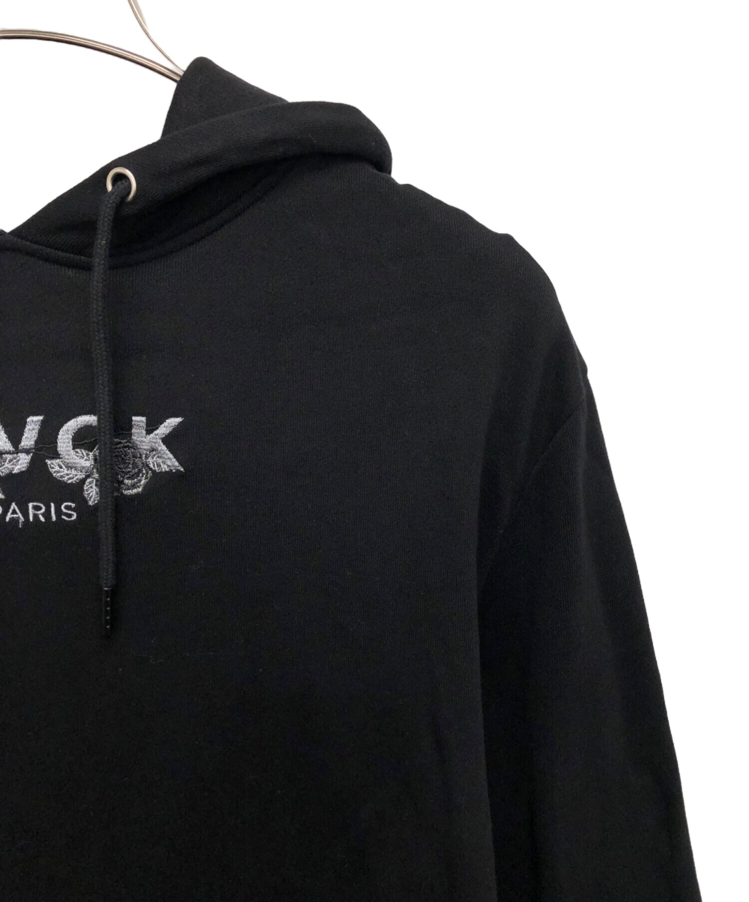 中古・古着通販】BLVCK PARIS (ブラック パリ) ロゴ刺繍パーカー