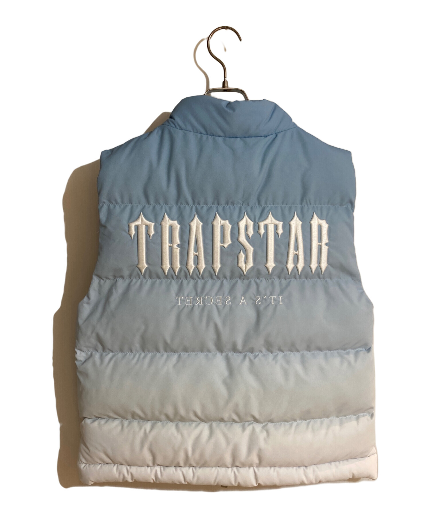 中古・古着通販】trapstar (トラップスター) 中綿ベスト スカイブルー
