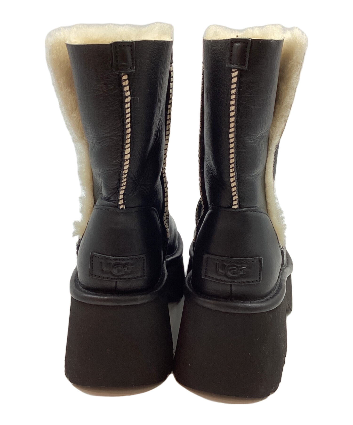 中古・古着通販】UGG (アグ) Esmee Leather Boot ブラック サイズ:22
