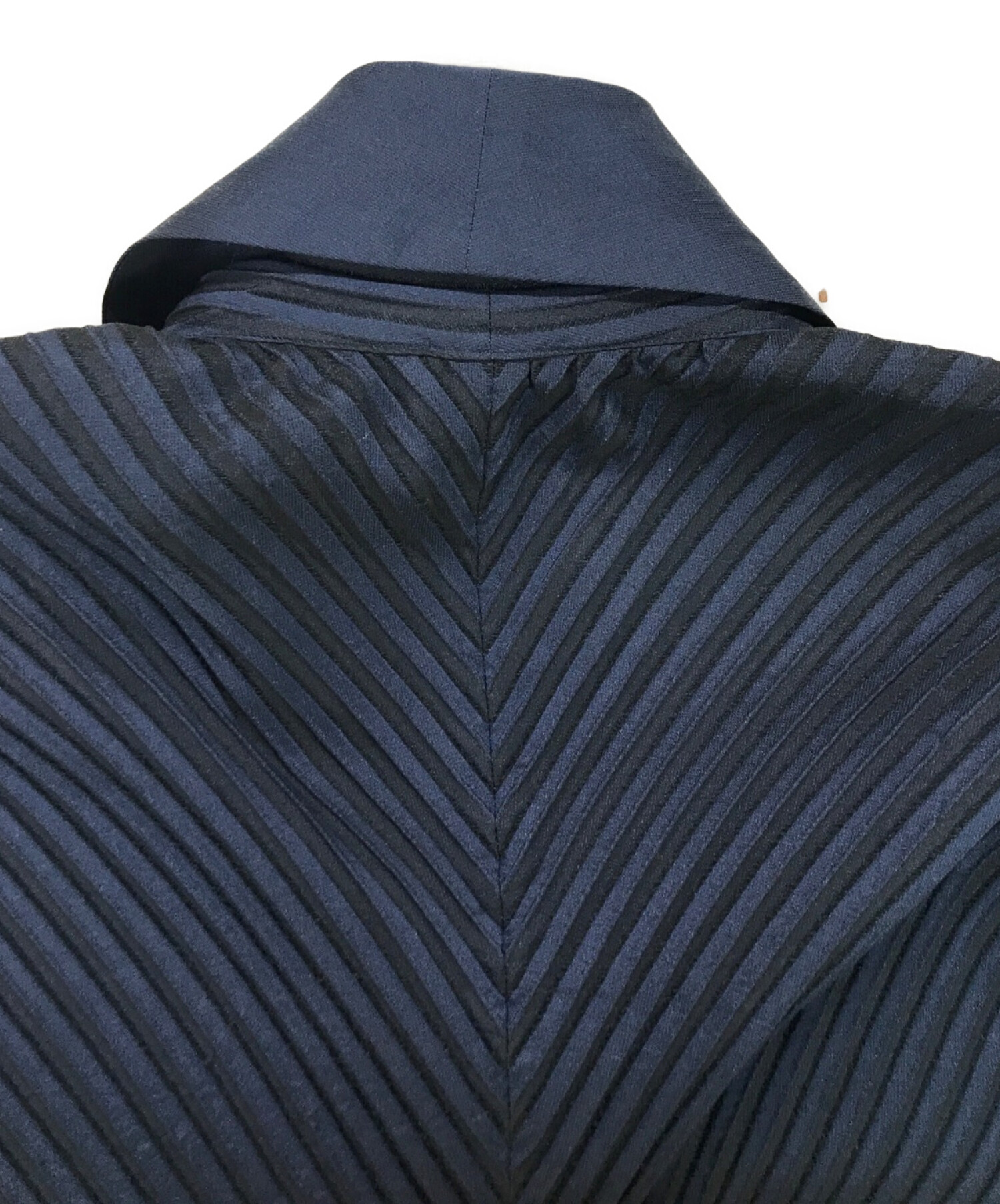 中古・古着通販】ISSEY MIYAKE (イッセイミヤケ) プリーツジャケット